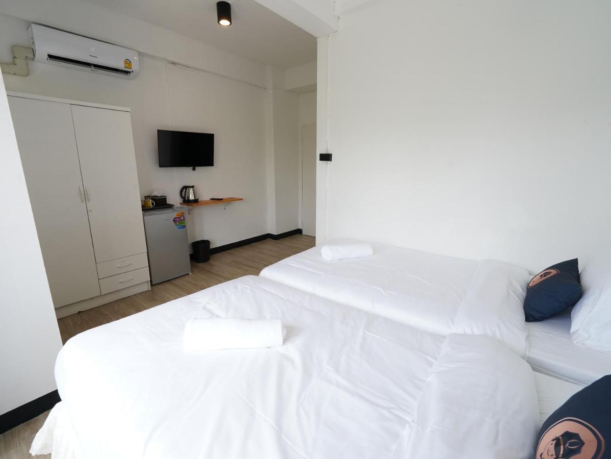 Roomquest It Square Don Mueang Airport Bangkok Bagian luar foto