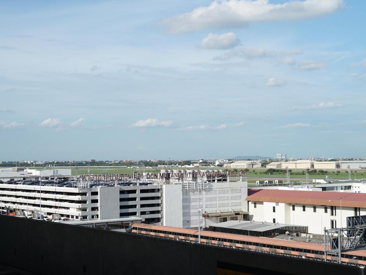 Roomquest It Square Don Mueang Airport Bangkok Bagian luar foto